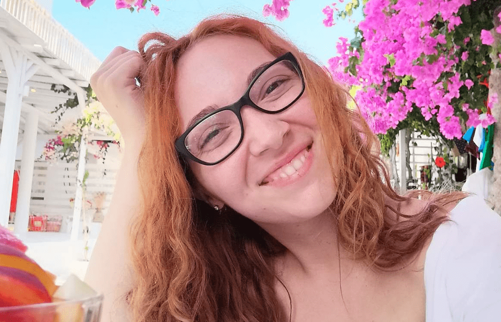 Άννα-Μαρία Σακελλαρίου: Μια Γραμμή για το “εδώ” του καθενός μας